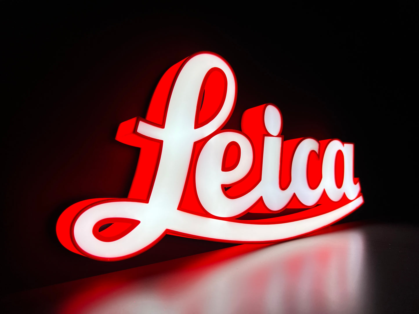 Leica illuminated sign