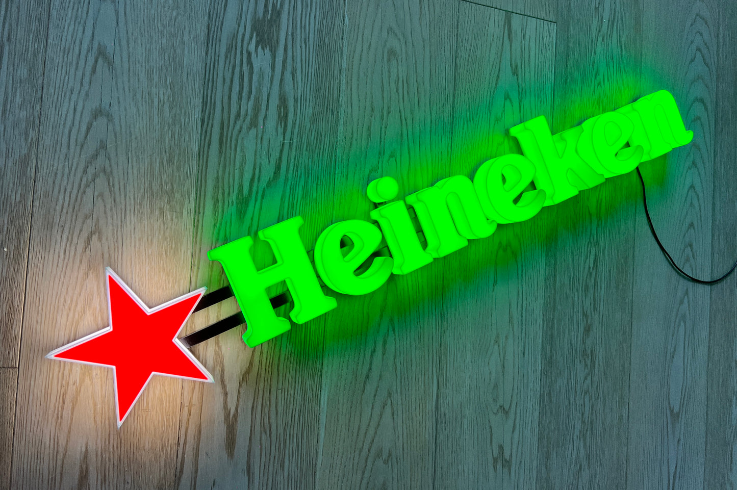 Insegna luminosa Heineken
