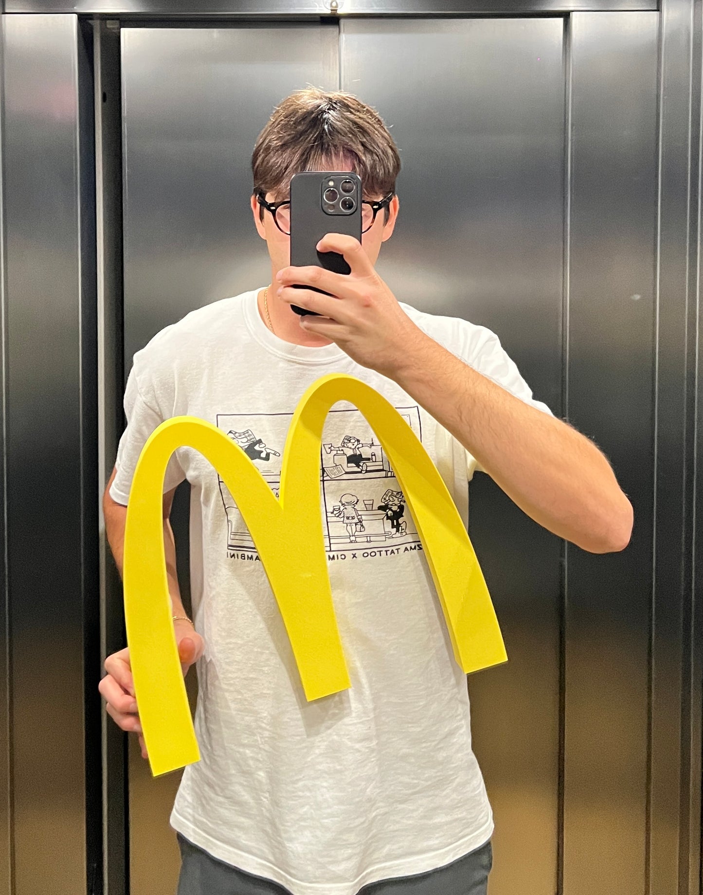 Mc Donald's illuminated sign