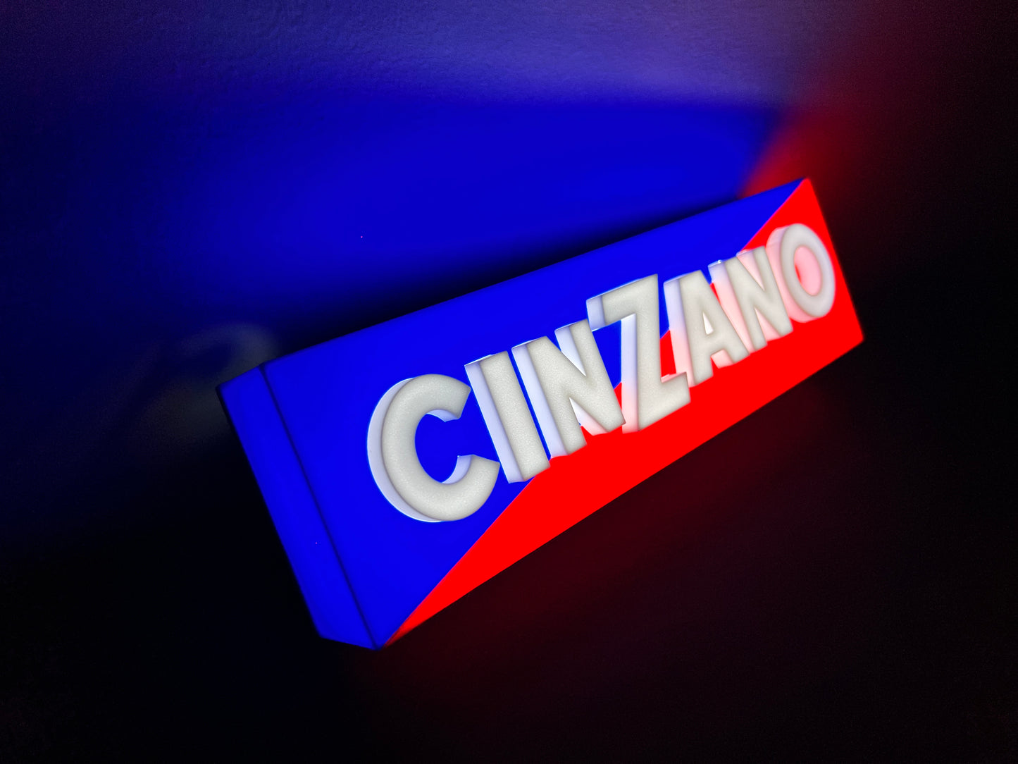 Insegna luminosa Cinzano