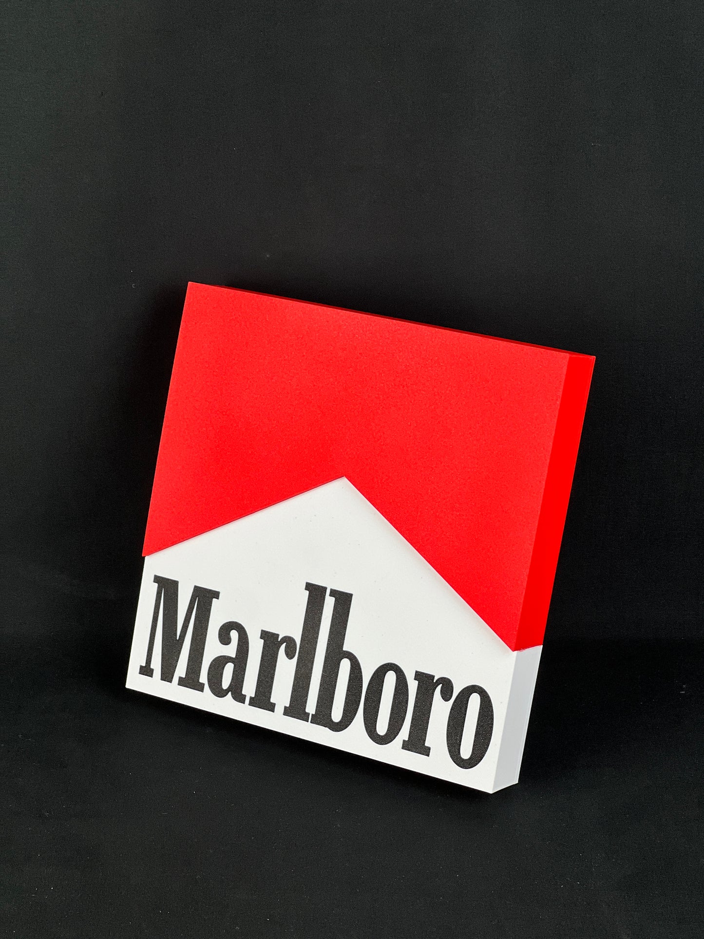 Insegna luminosa Marlboro