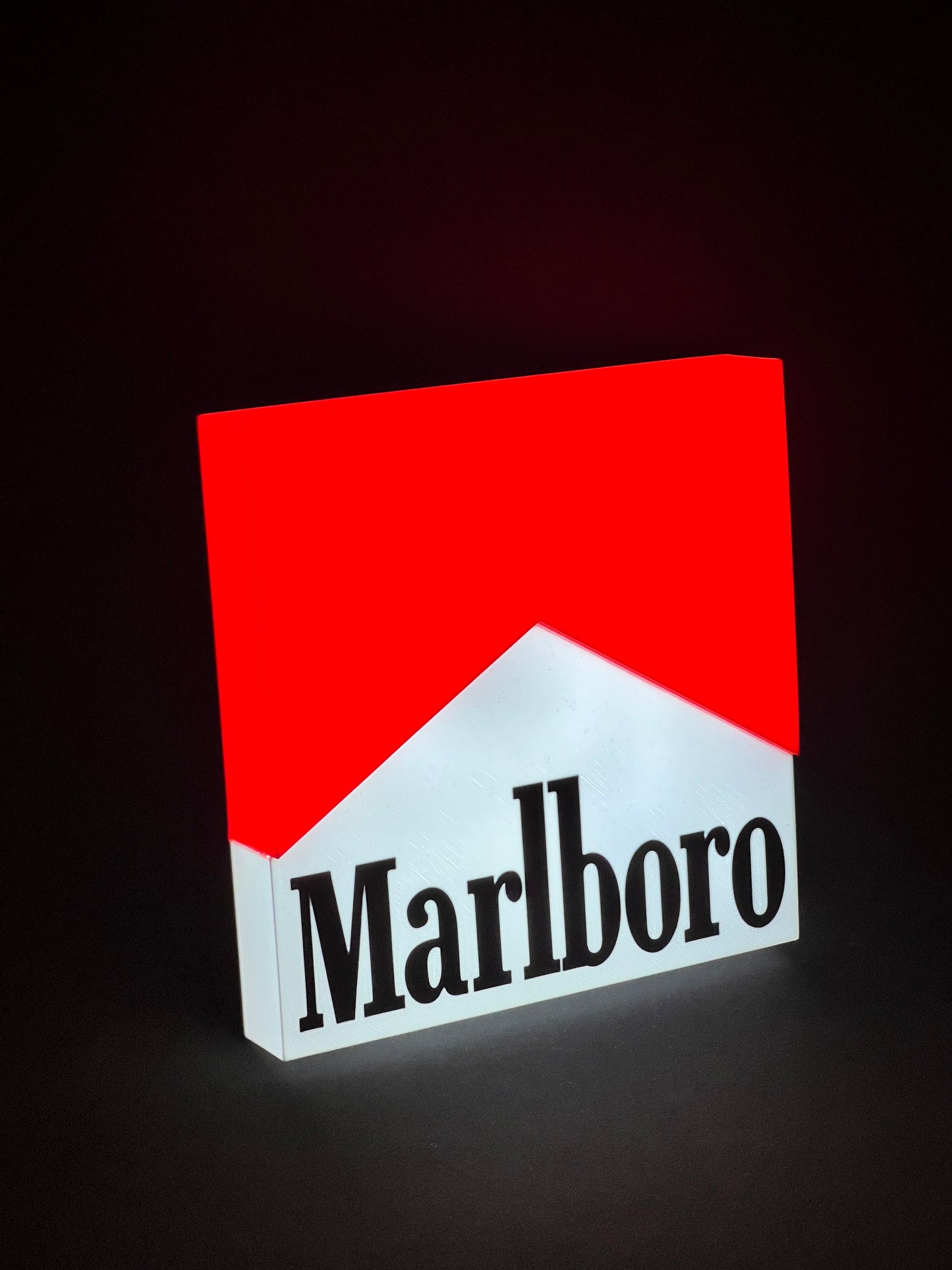 Insegna luminosa Marlboro