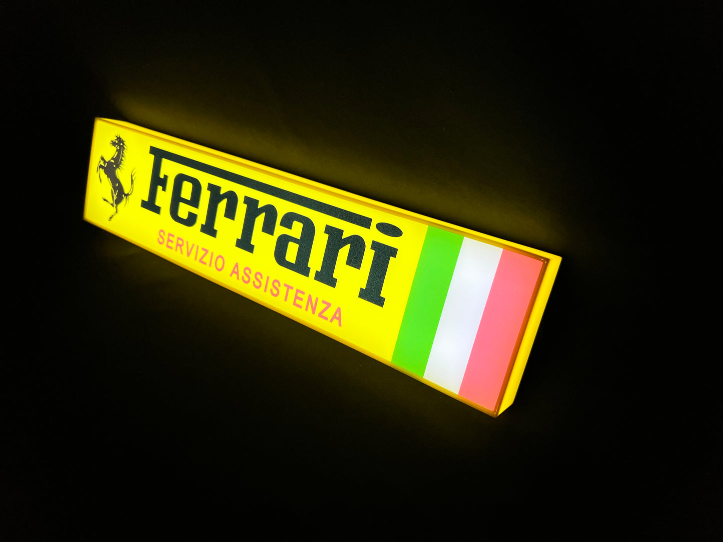 Insegna luminosa Ferrari Servizio Assistenza