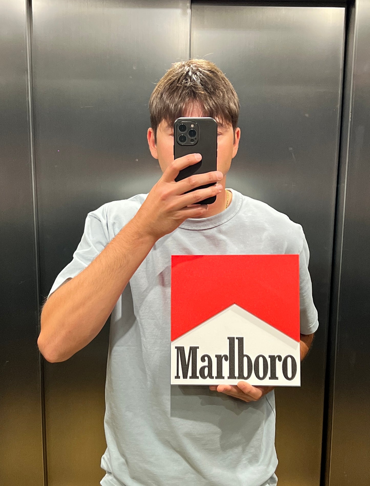 Insegna luminosa Marlboro