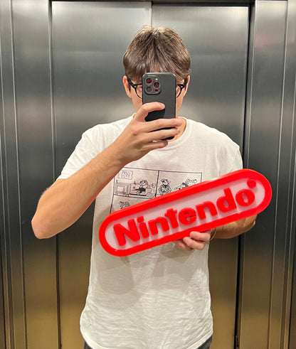 Insegna luminosa Nintendo