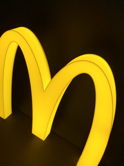 Insegna luminosa Mc Donald's